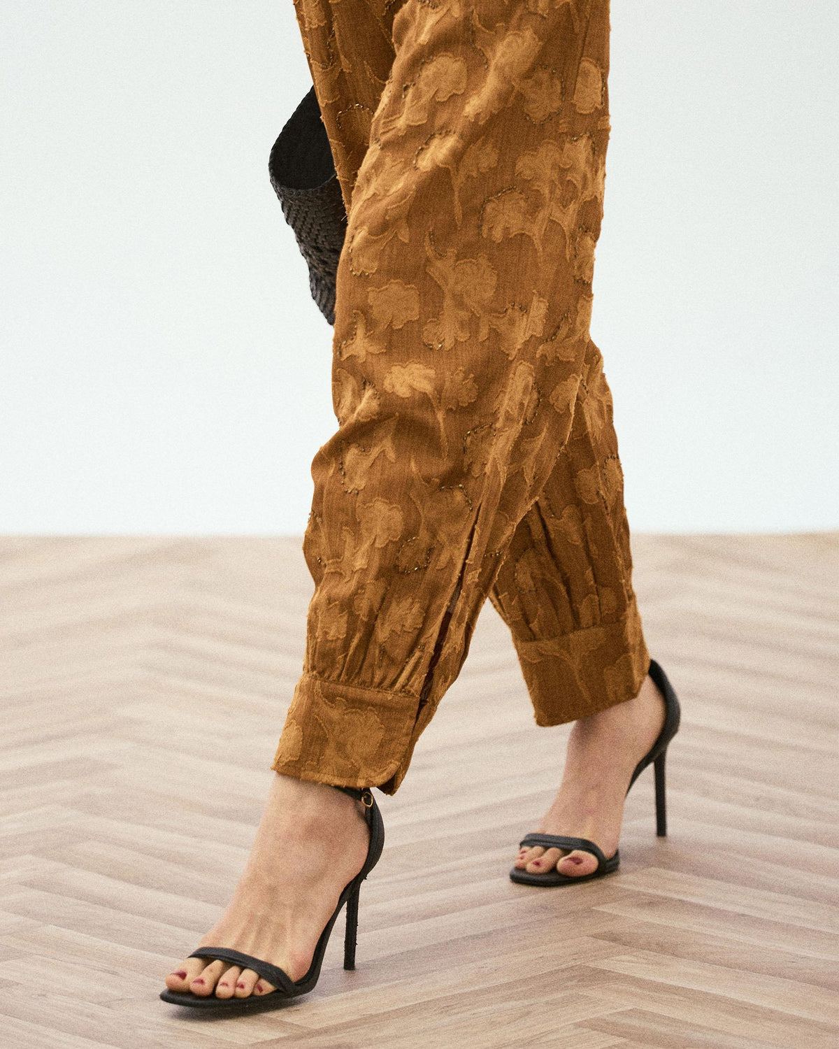 PANTALÓN BOMBACHO ABALORIOS ESTAMPADO