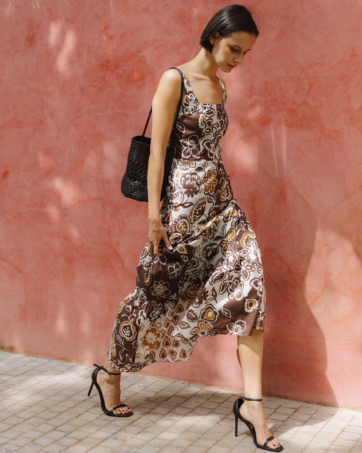 VESTIDO TIRANTES CORTES ESTAMPADO