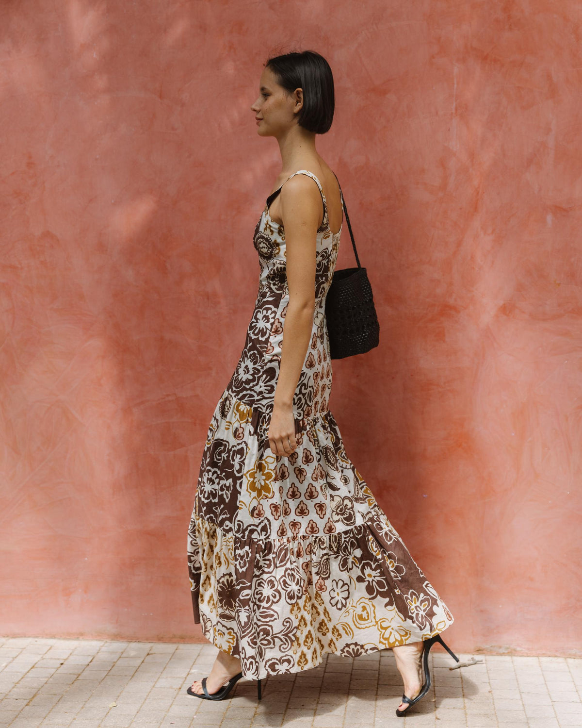VESTIDO TIRANTES CORTES ESTAMPADO