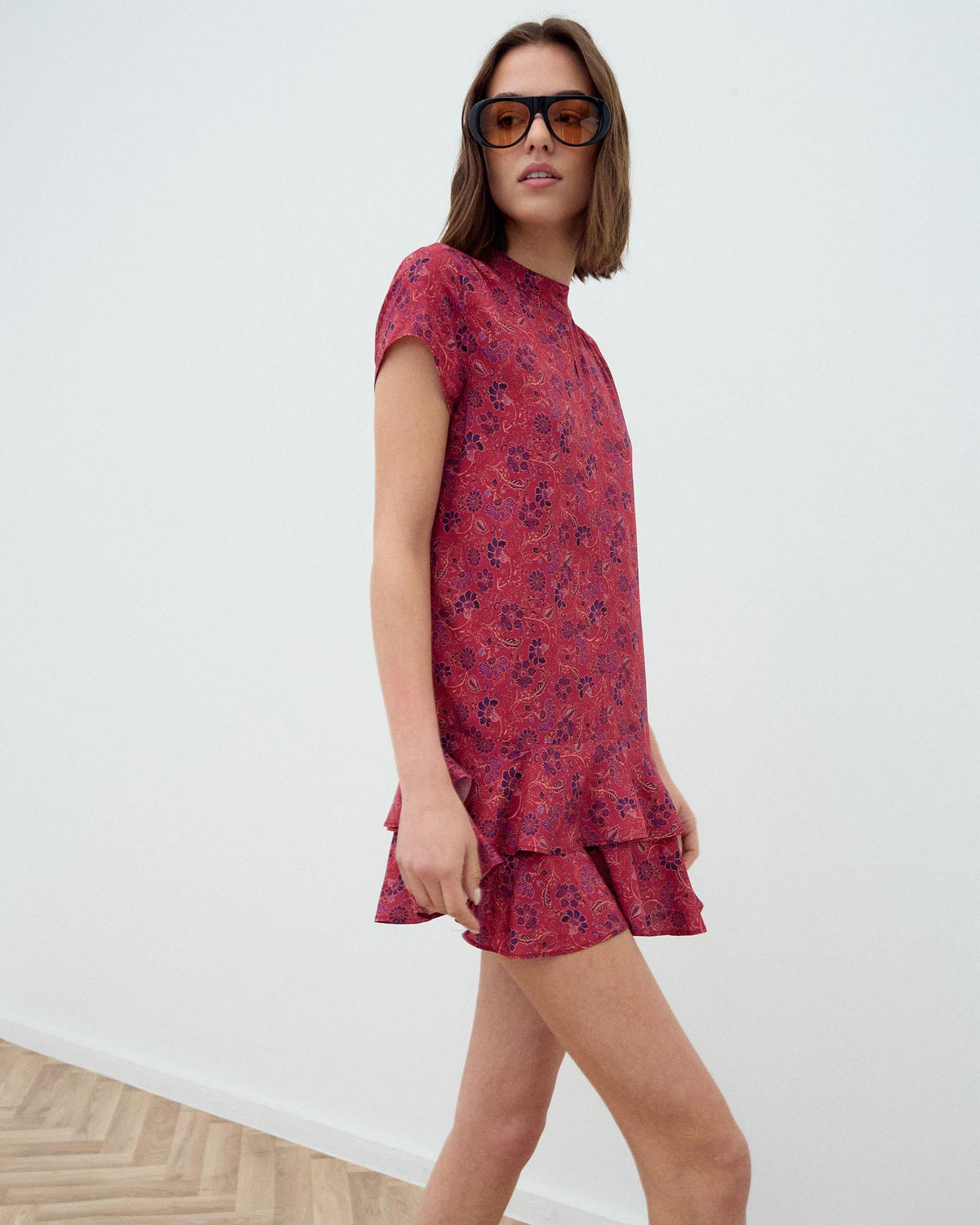 VESTIDO CORTO VOLANTES ESTAMPADO