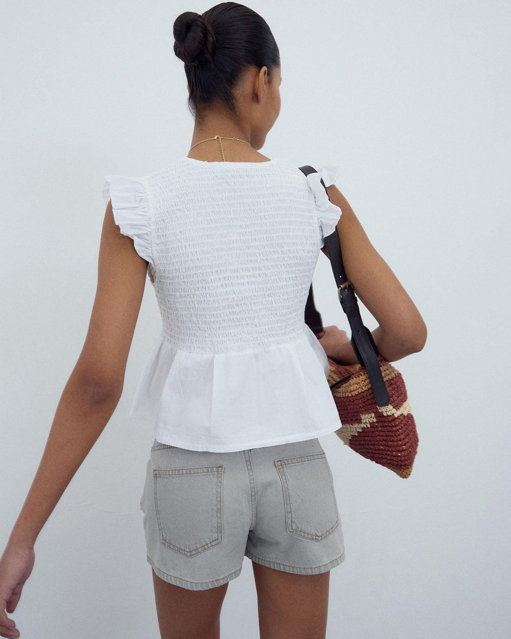 BLUSA NIDO DE ABEJA BOTONES DELANTERO
