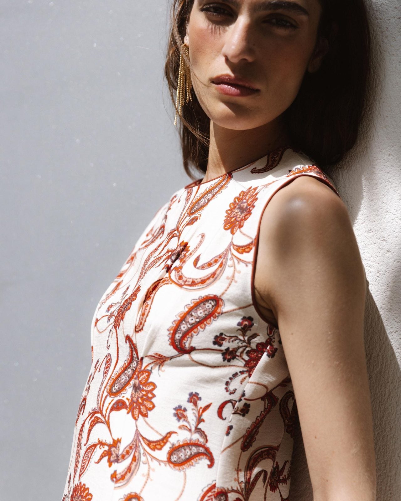 Vestido Sin Mangas Estampado Floral Crudo