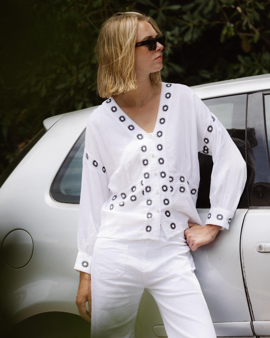 BLUSA BORDADOS
