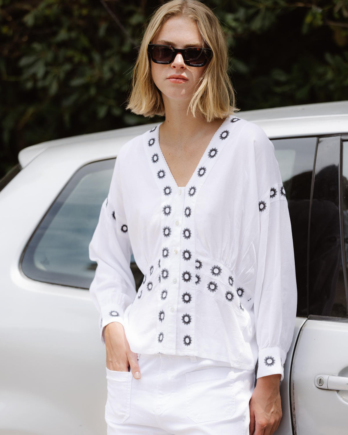 BLUSA BORDADOS
