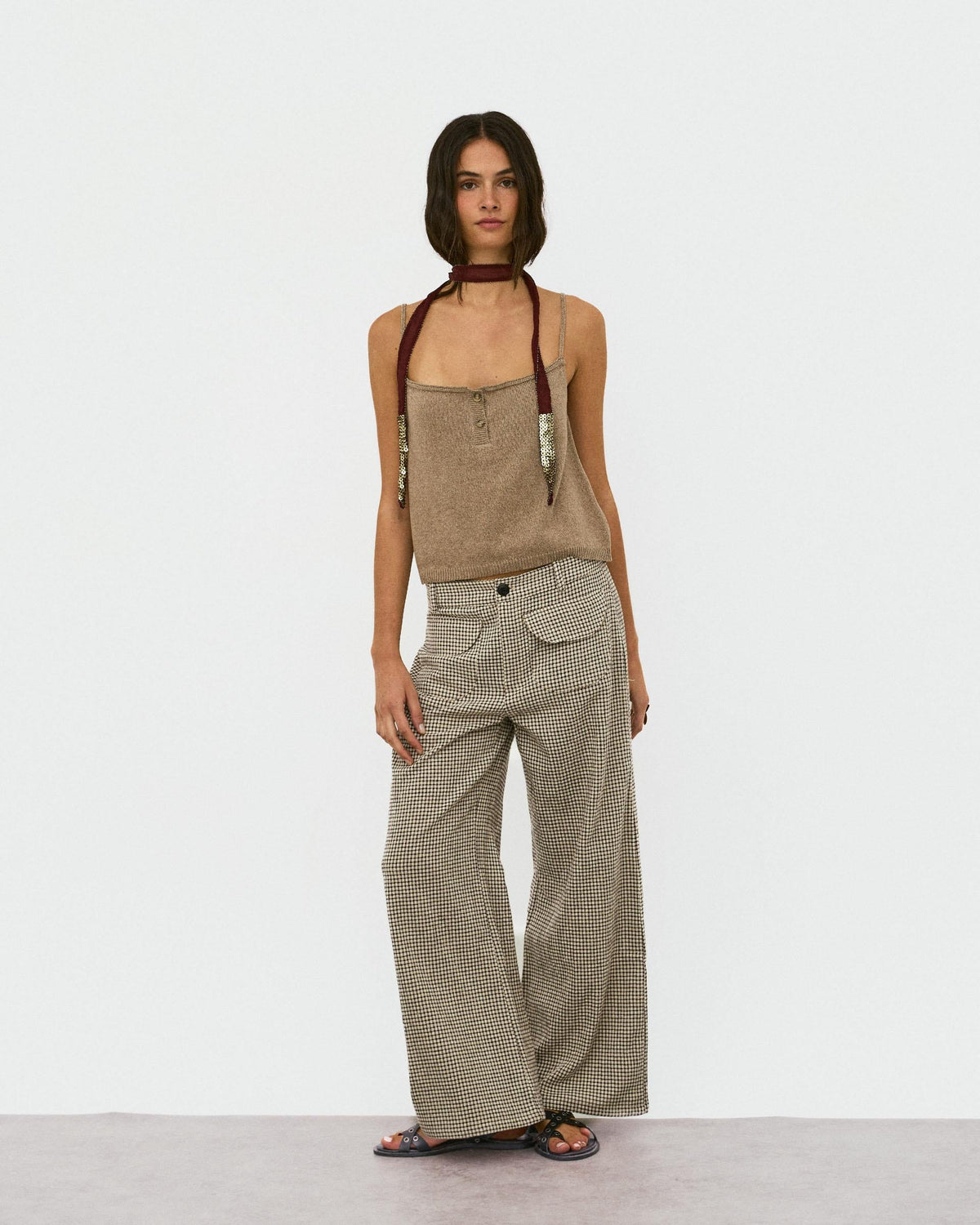 PANTALÓN CUADROS BOLSILLOS SEERSUCKER