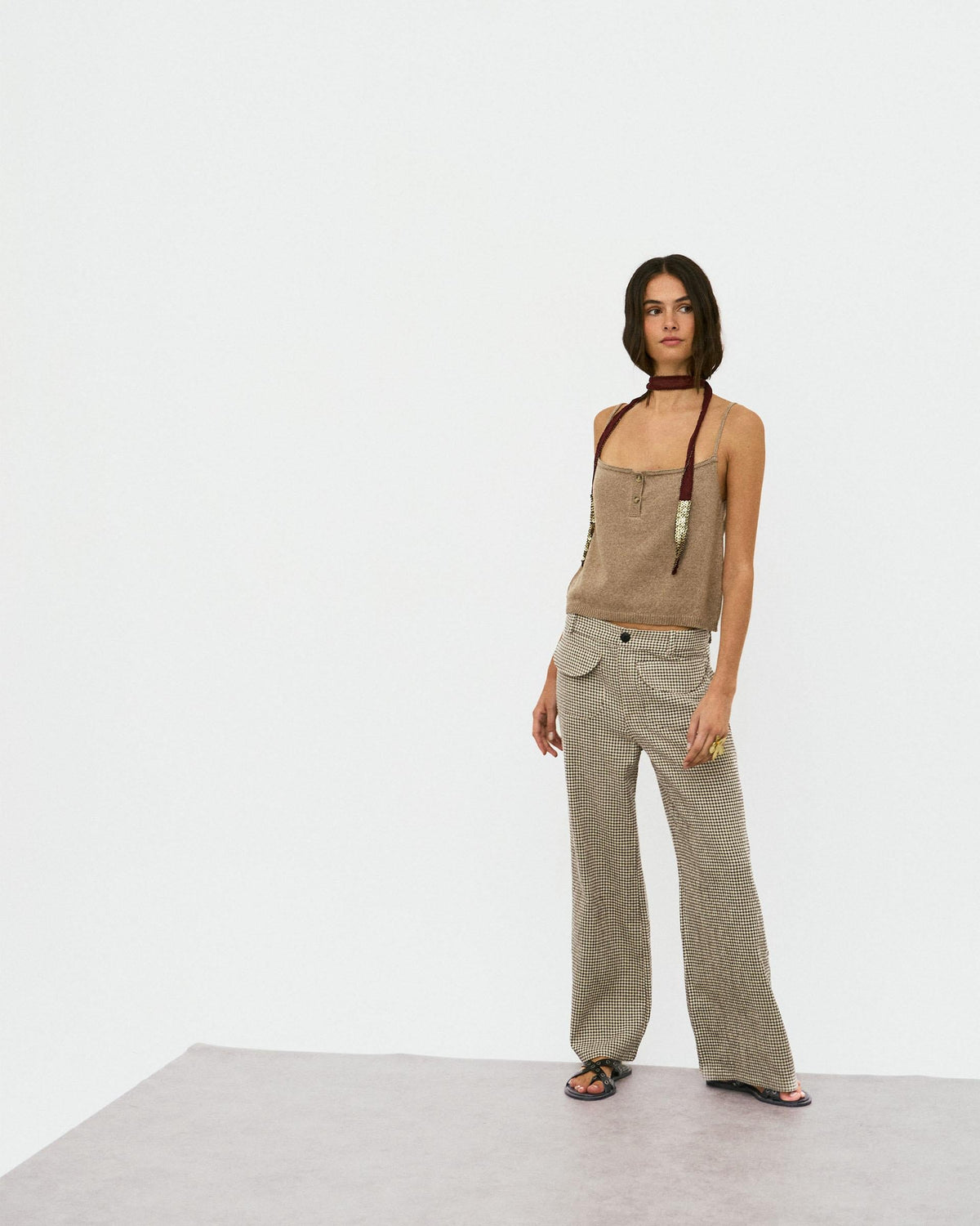 PANTALÓN CUADROS BOLSILLOS SEERSUCKER