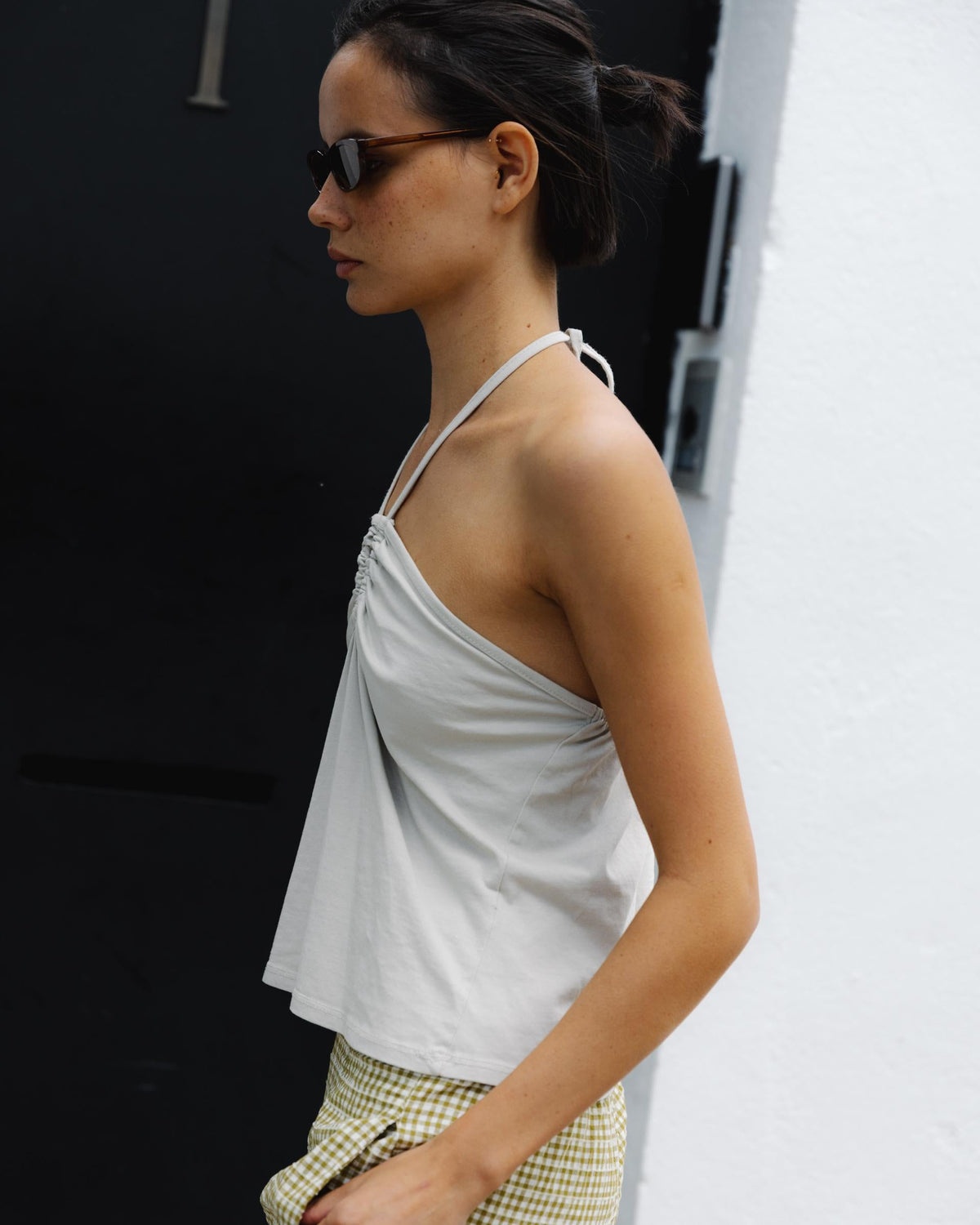 CAMISETA HALTER FRUNCIDO DELANTERO