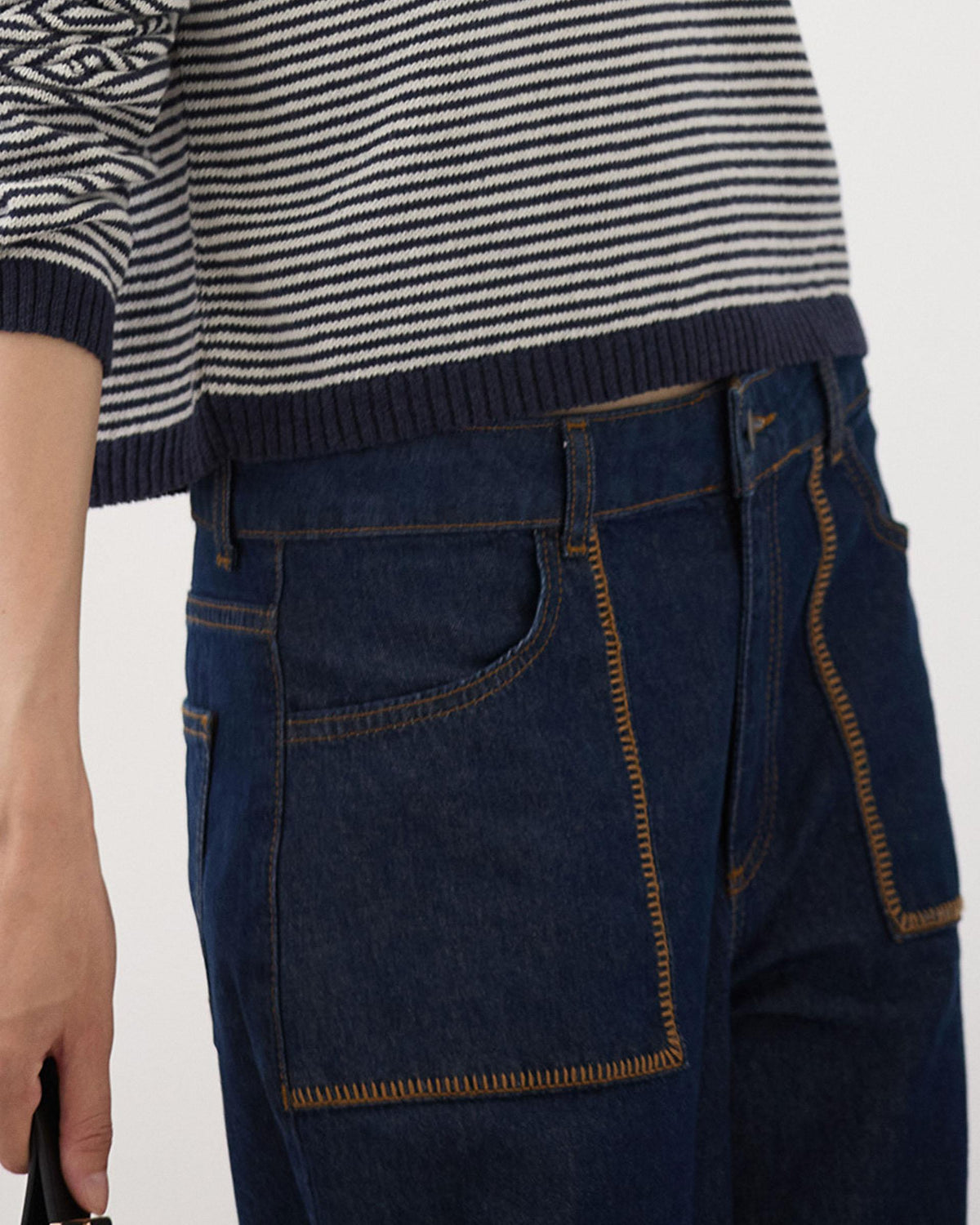 JEANS BOLSILLOS PESPUNTES CONTRASTE
