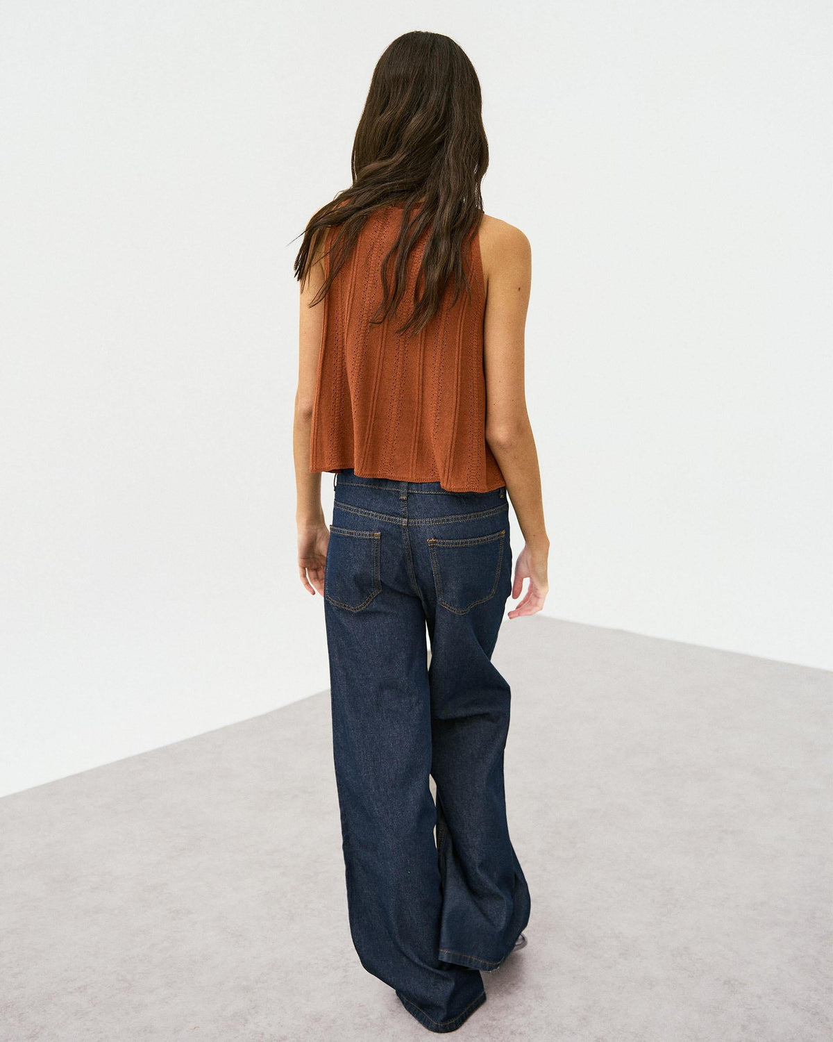 JEANS BOLSILLOS PESPUNTES CONTRASTE