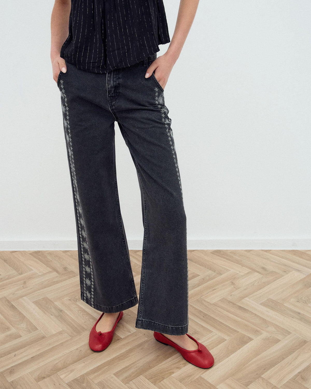 JEANS BRILLOS LATERALES