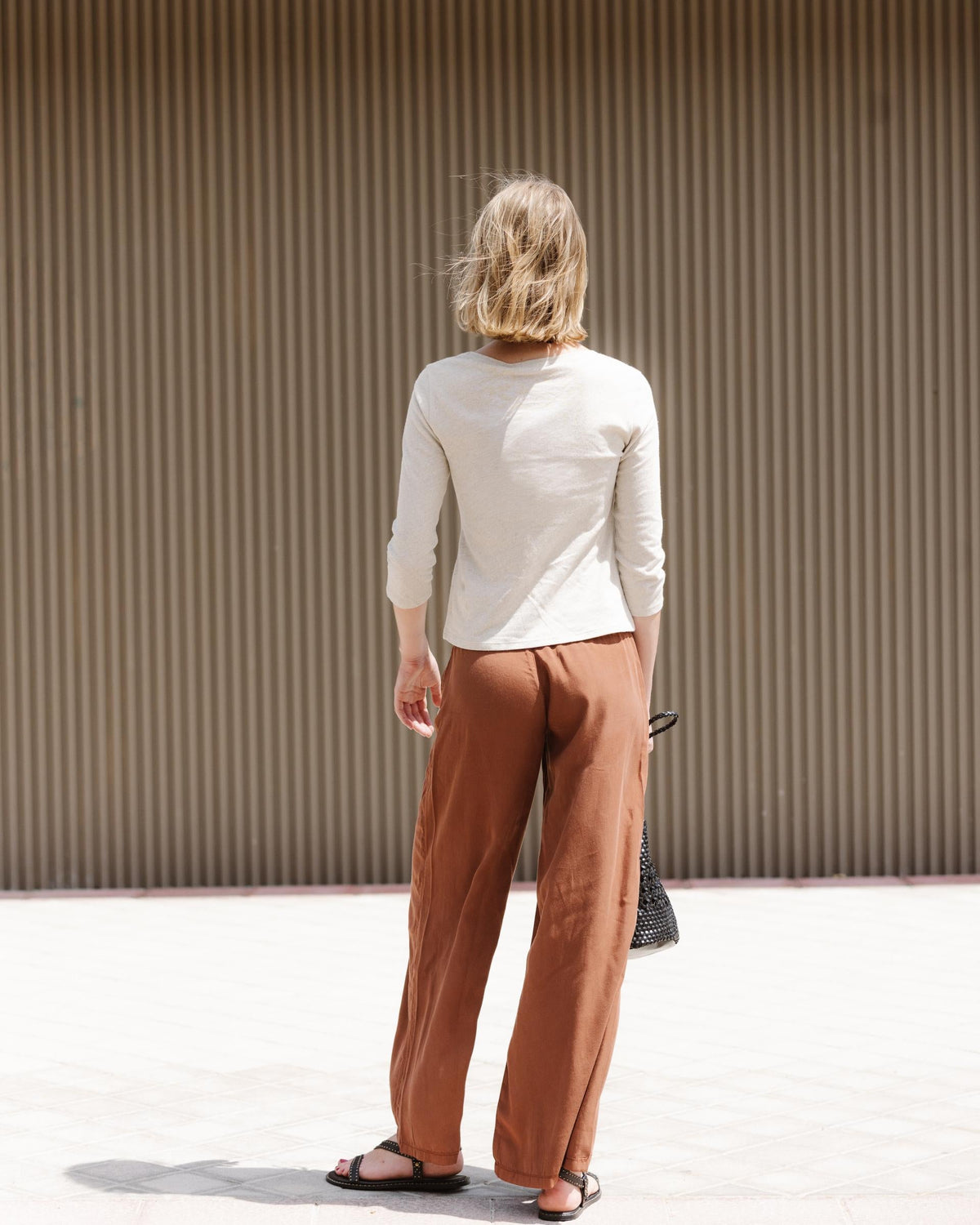 PANTALÓNES TENCEL BORDADOS