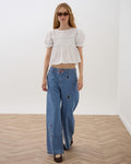 JEANS PARCHES FLORALES