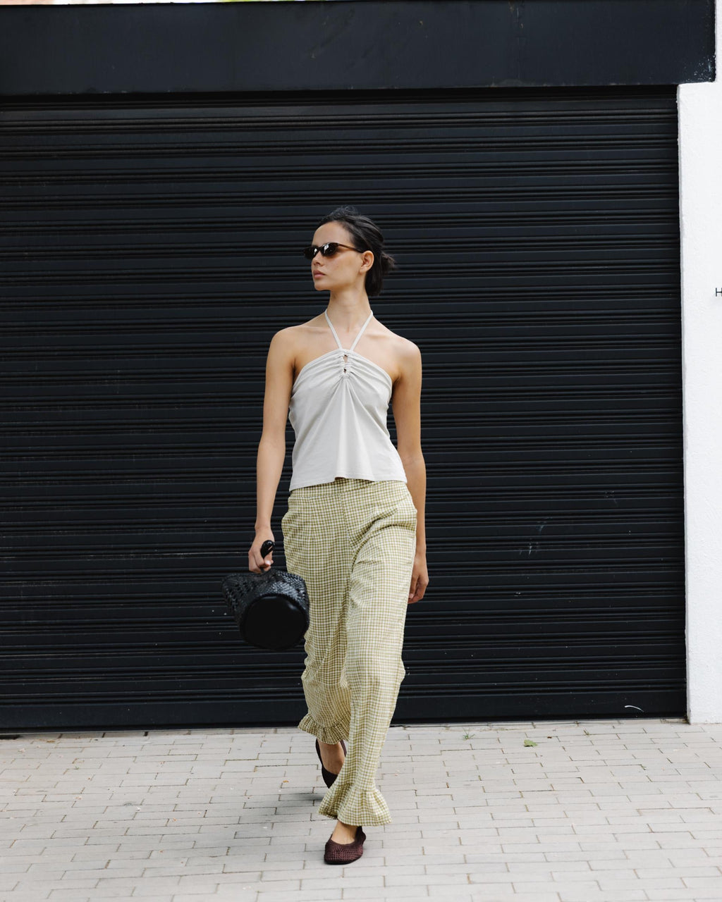 PANTALON CUADROS VOLANTE BAJO