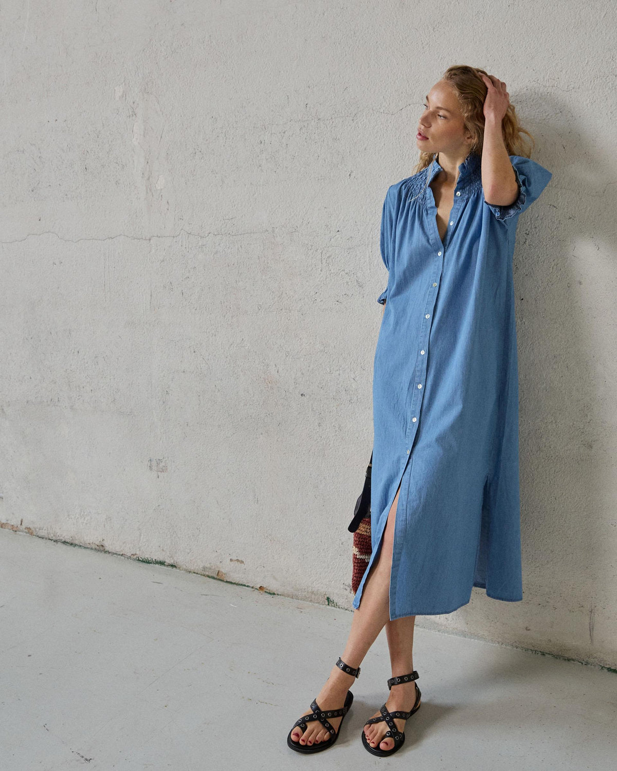 VESTIDO MANGA CORTA TIPO DENIM