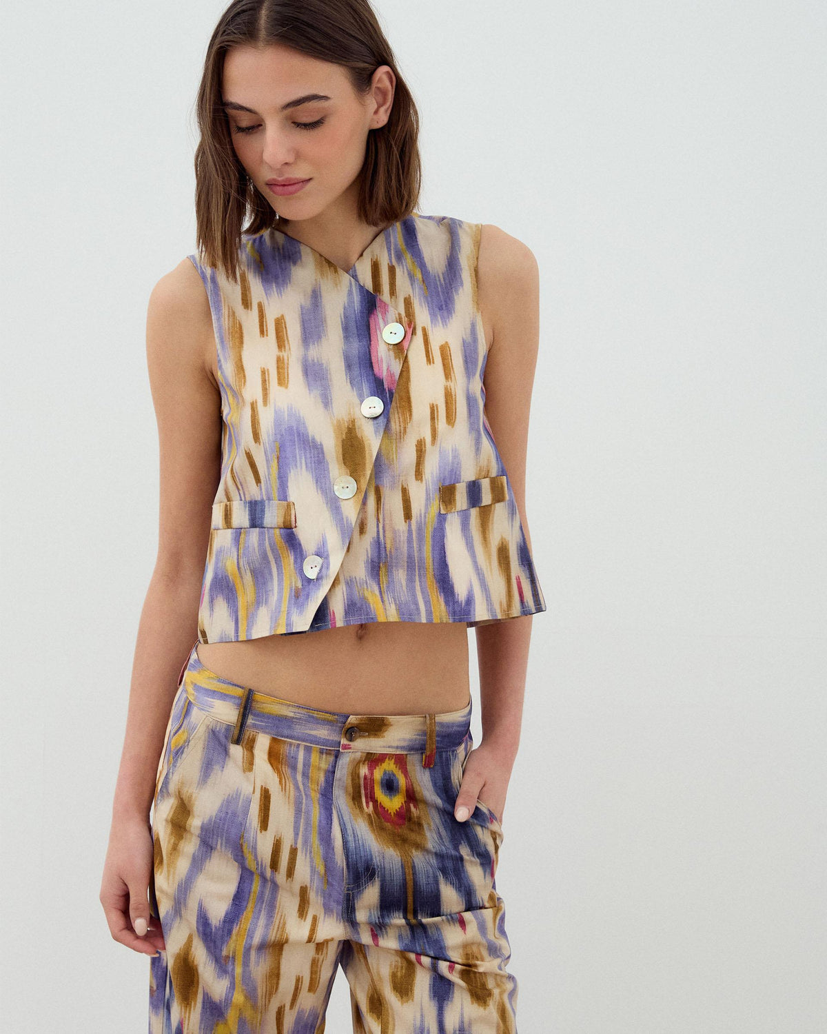 CHALECO BOTONES LATERALES ETNICO TYE DYE