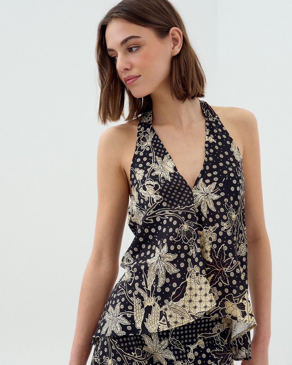TOP HALTER LAZADA ESTAMPADO FLORAL