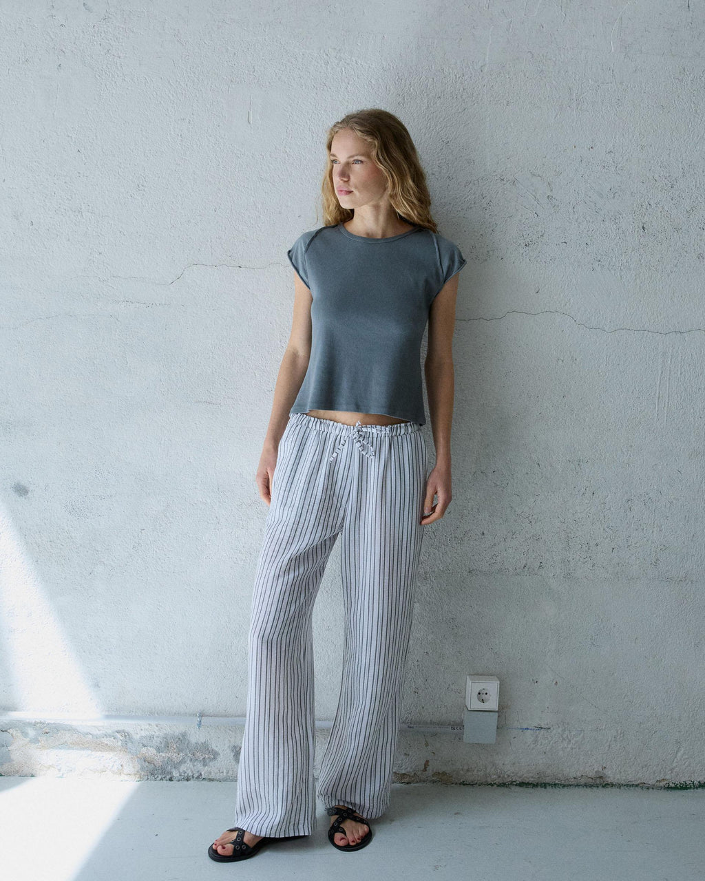 PANTALÓN FLUIDO RAYAS CINTURILLA LAZADA