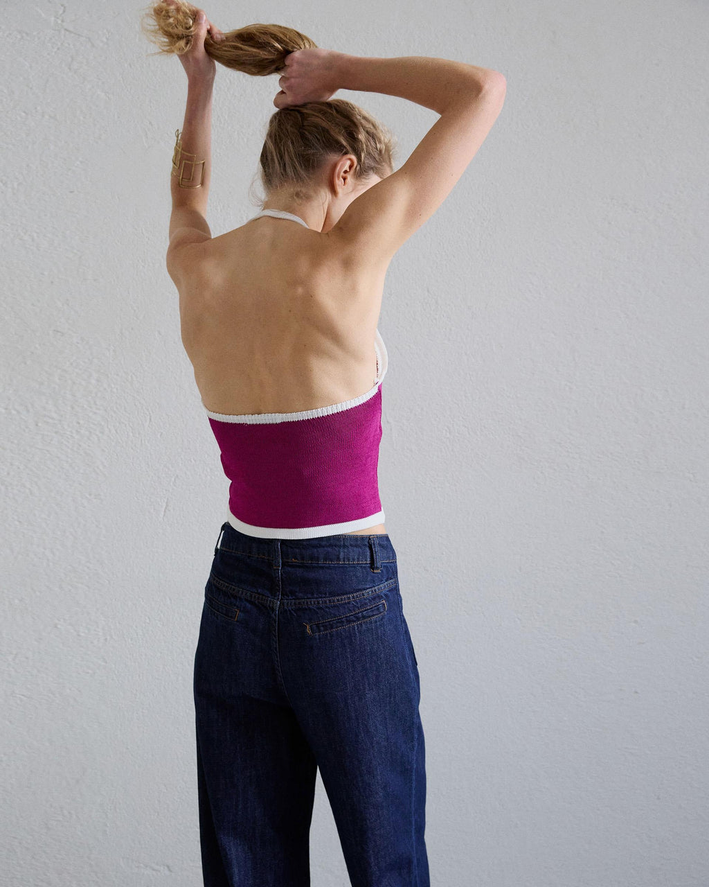 TOP PUNTO HALTER CONTRASTE
