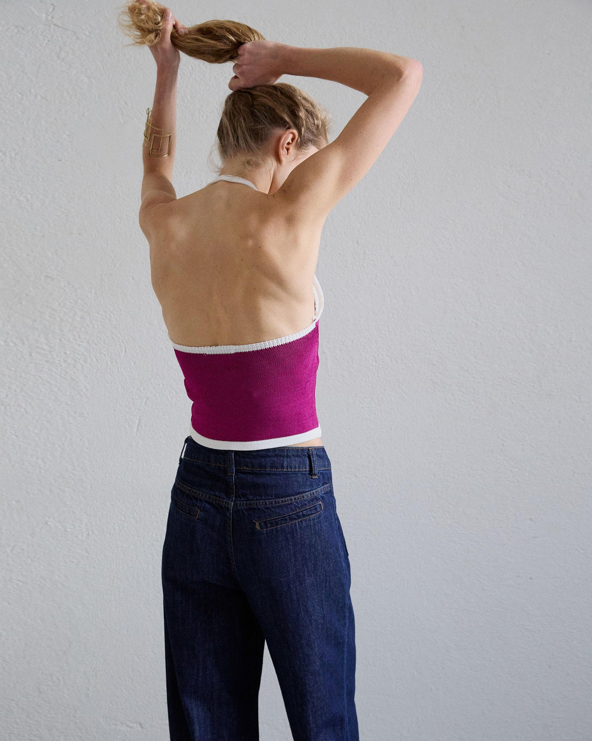 TOP PUNTO HALTER CONTRASTE