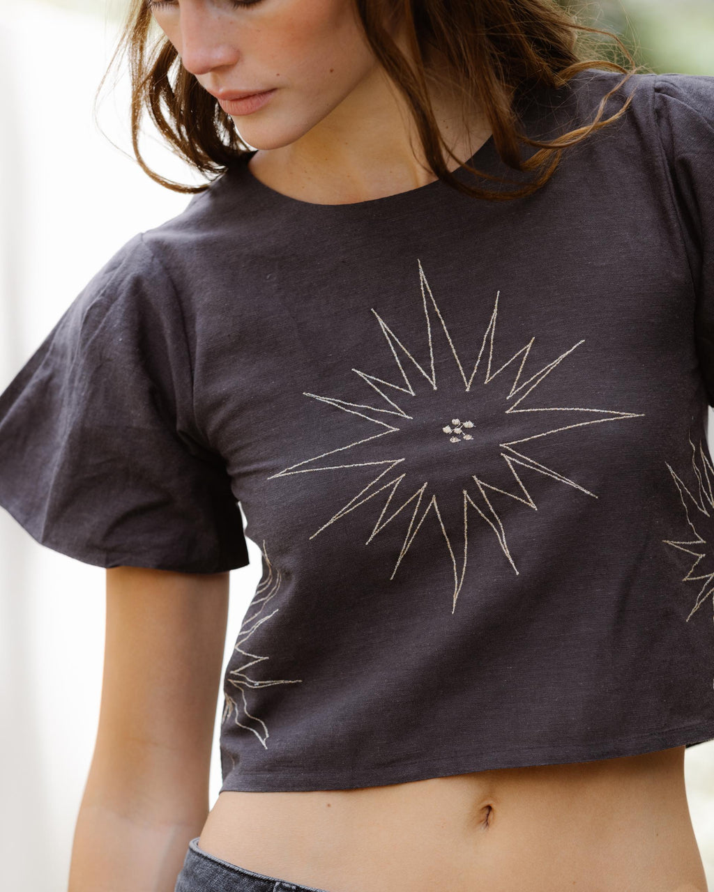 TOP MANGA CORTA BORDADOS ESTRELLAS