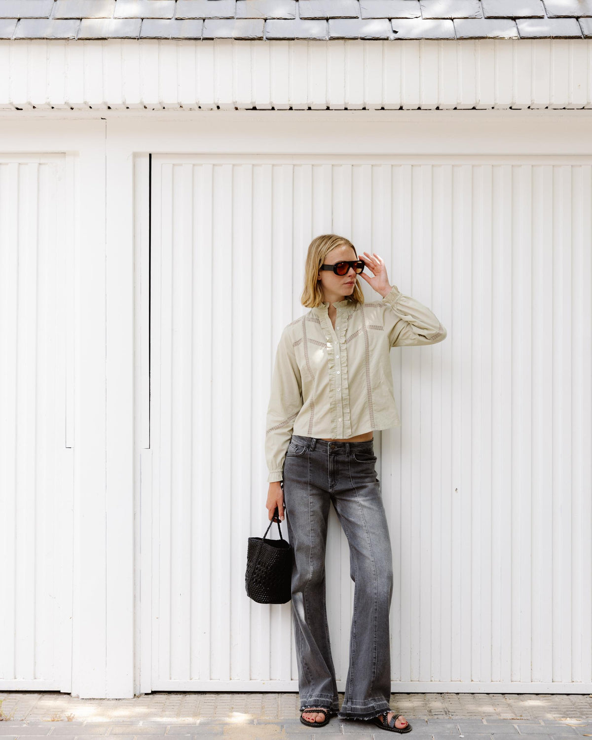 BLUSA PUNTILLAS VOLANTE DELANTERO