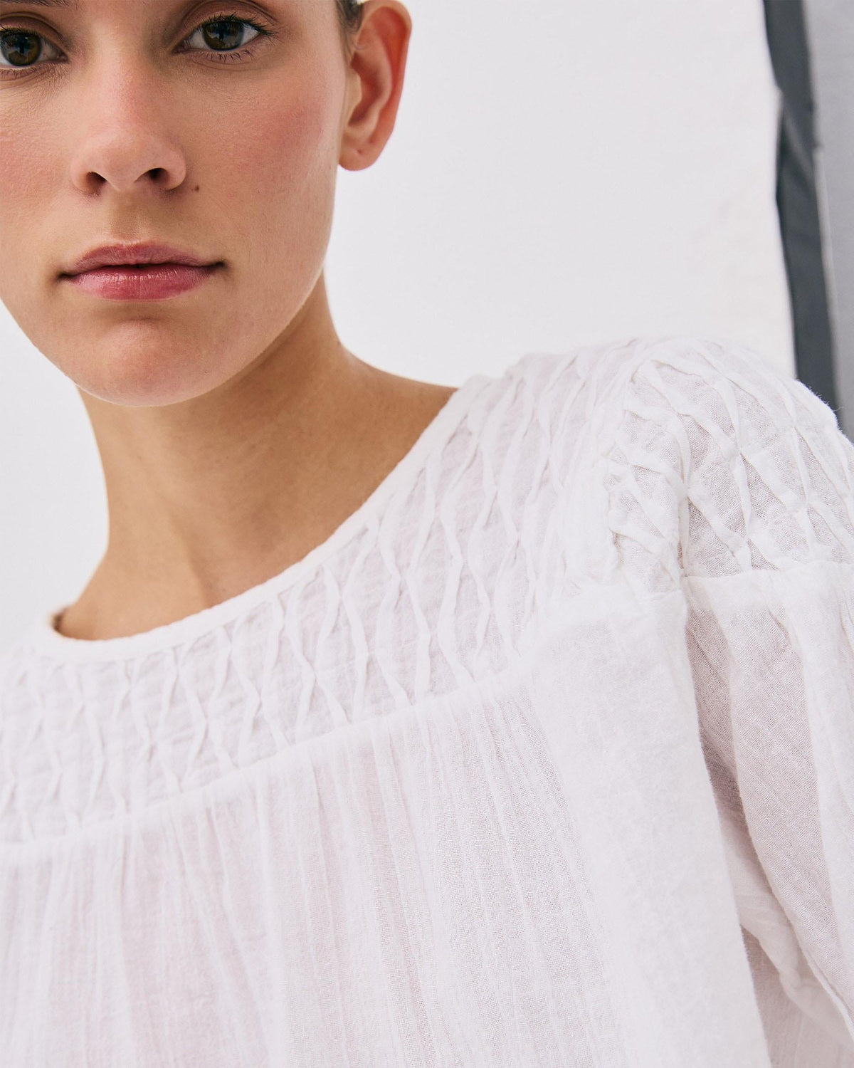 BLUSA DETALLES CANESU