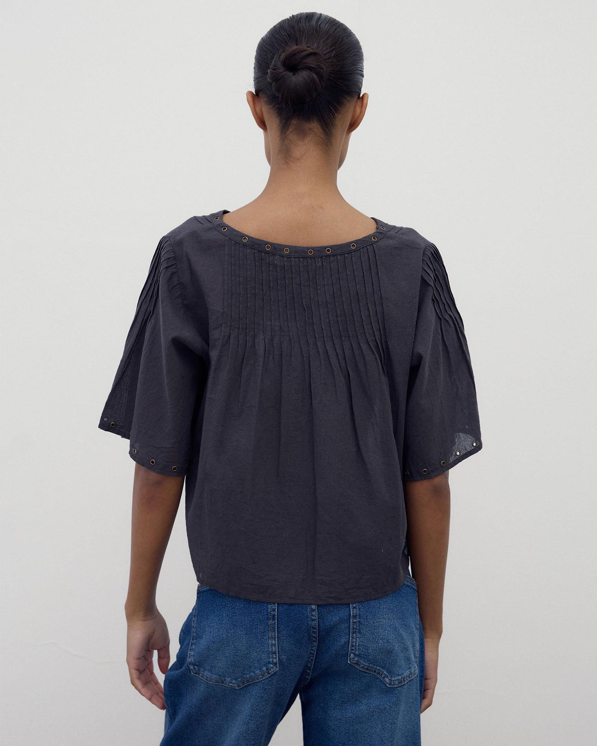 BLUSA ARANDELAS
