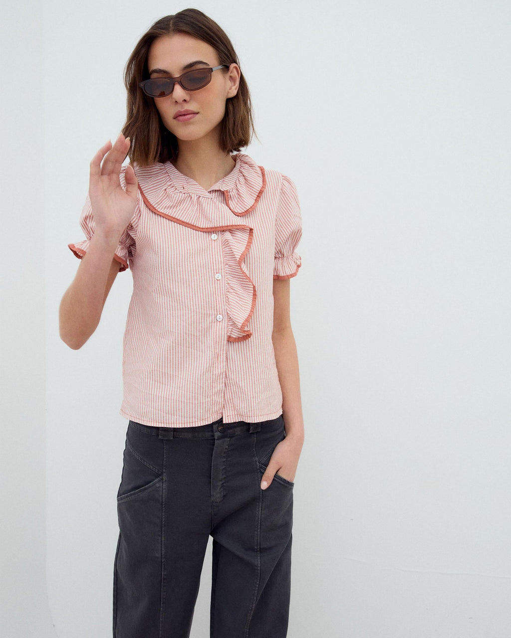 CAMISA VOLANTE LATERAL RIBETE
