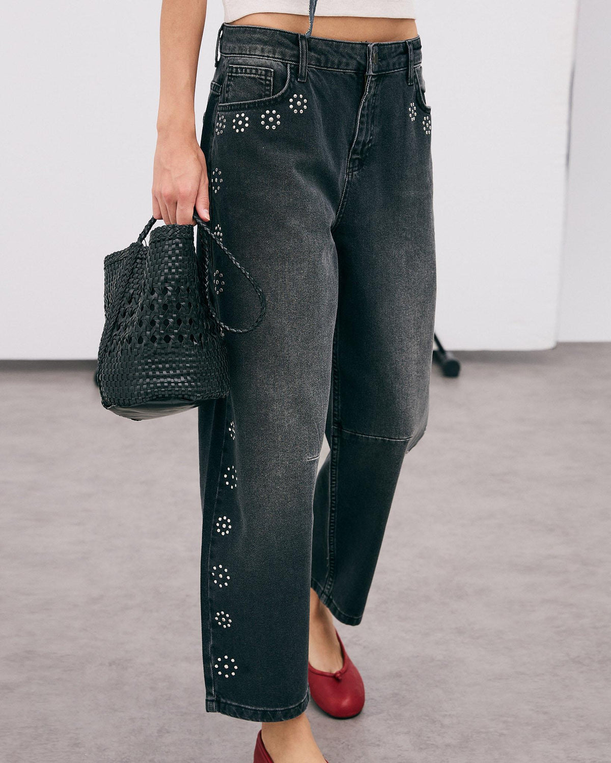 JEANS TACHUELAS FLORES