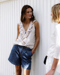 BLUSA VOLANTES CONTRASTE