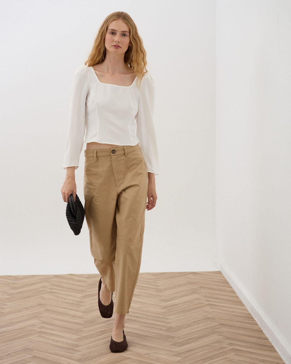 BLUSA ESCOTE CUADRADO